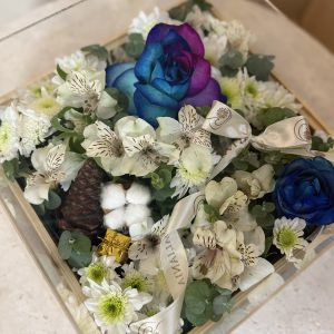 باکس گل ابی